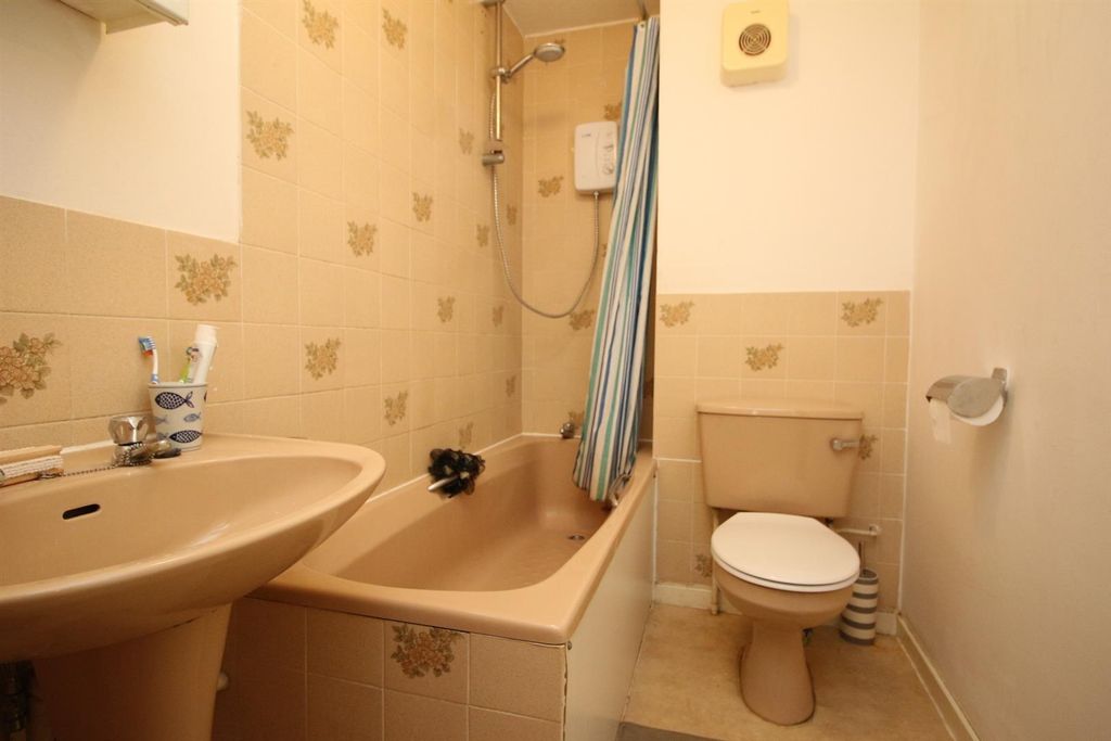 Additional image 15 of 2 bed maisonette for saleMaltings Close, Halesworth IP19