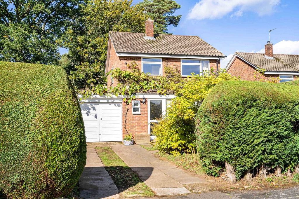 Property photo 2 of 21 Picture No. 26