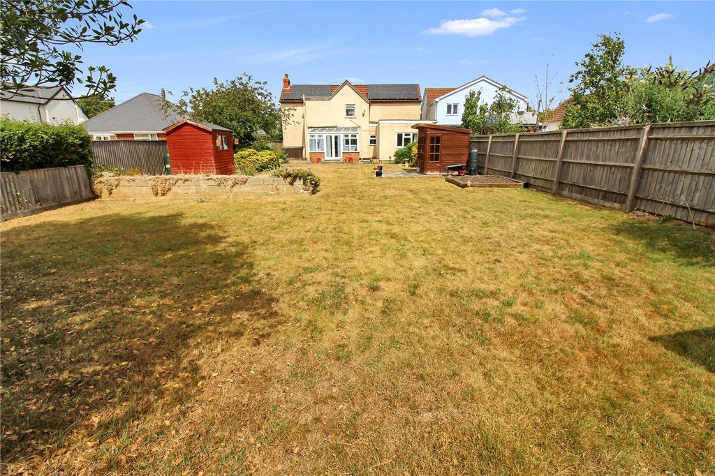 Property photo 2 of 23 Picture No. 02