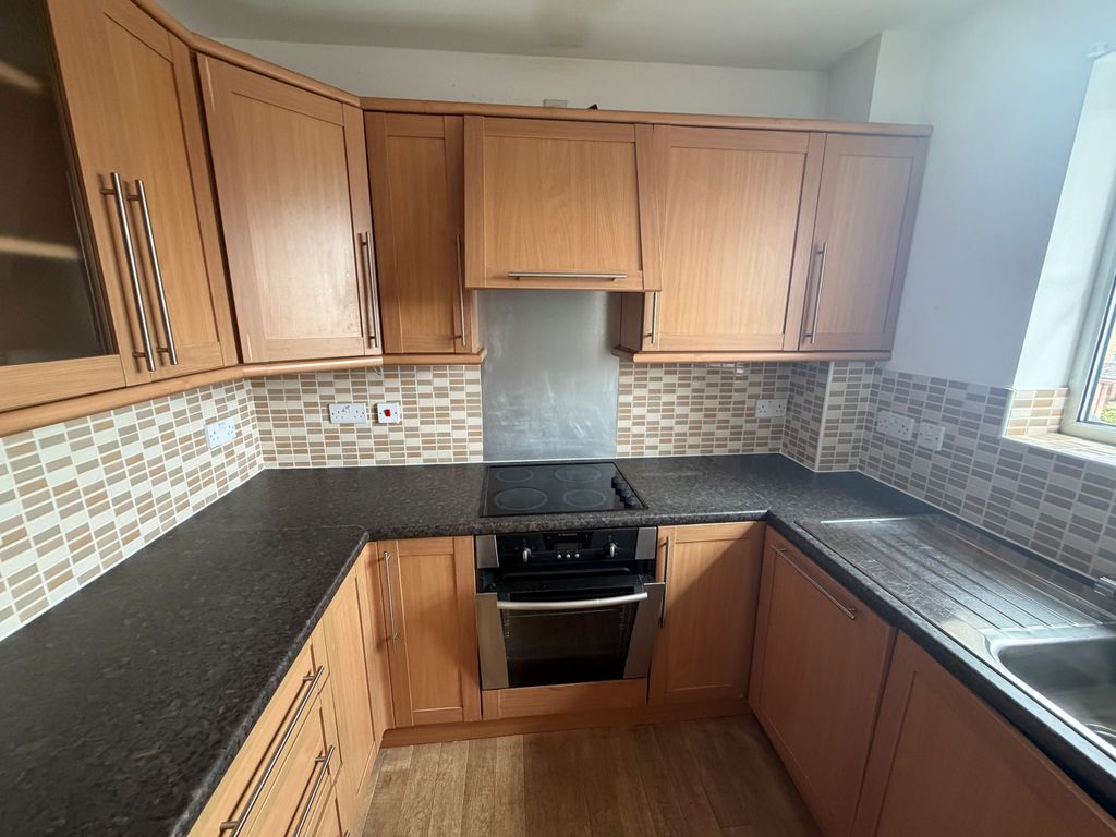 Property photo 2 of 7 Front