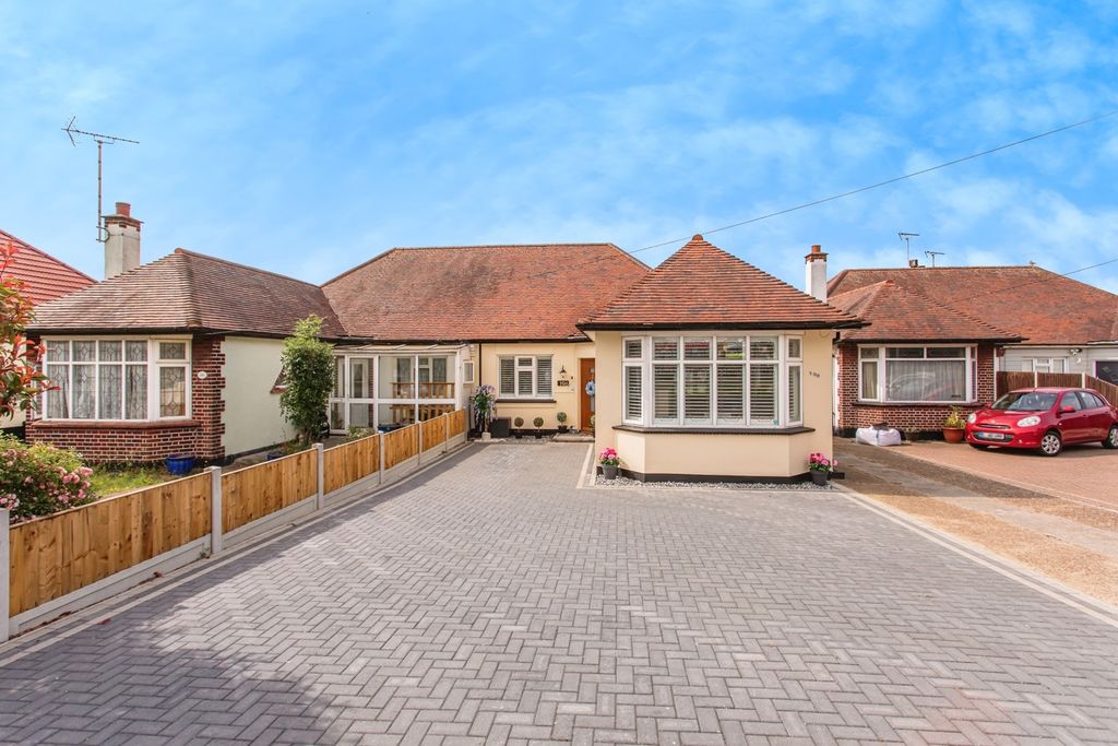 Property photo 1 of 17 Photo