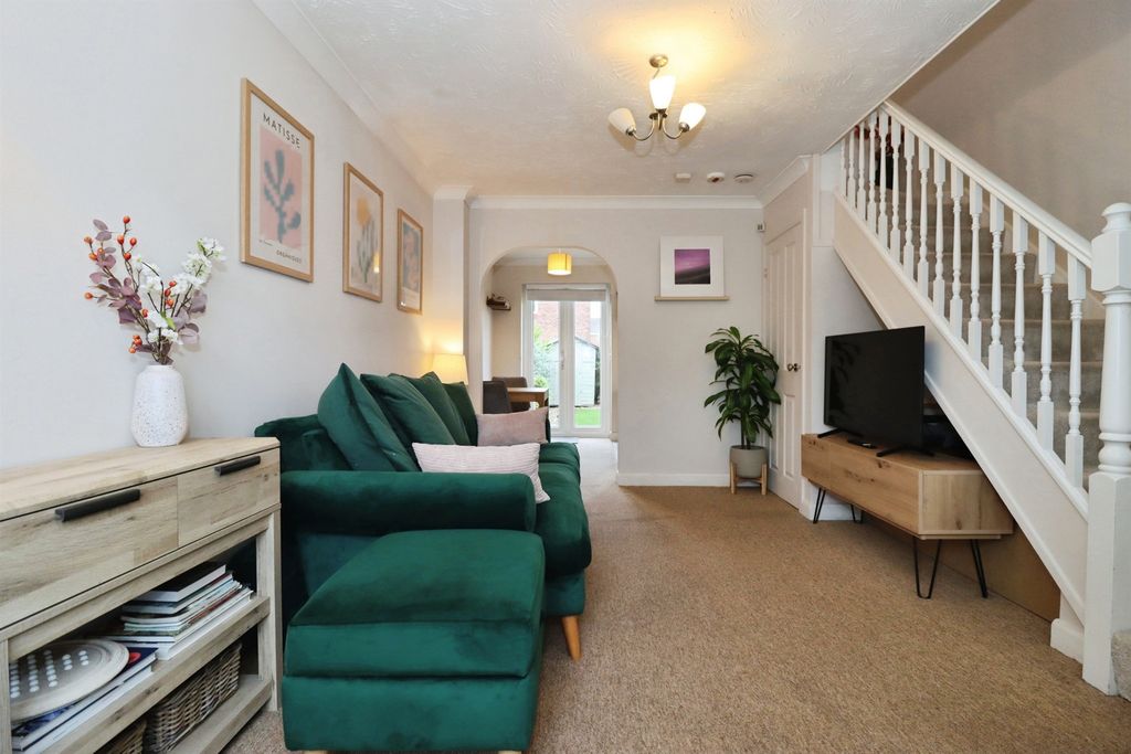 Property photo 3 of 17