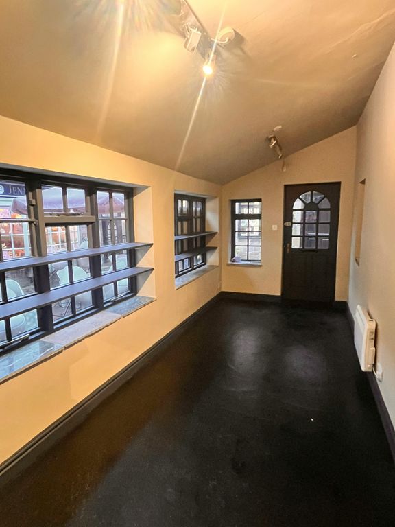 Property photo 3 of 8 Image00004.Jpeg