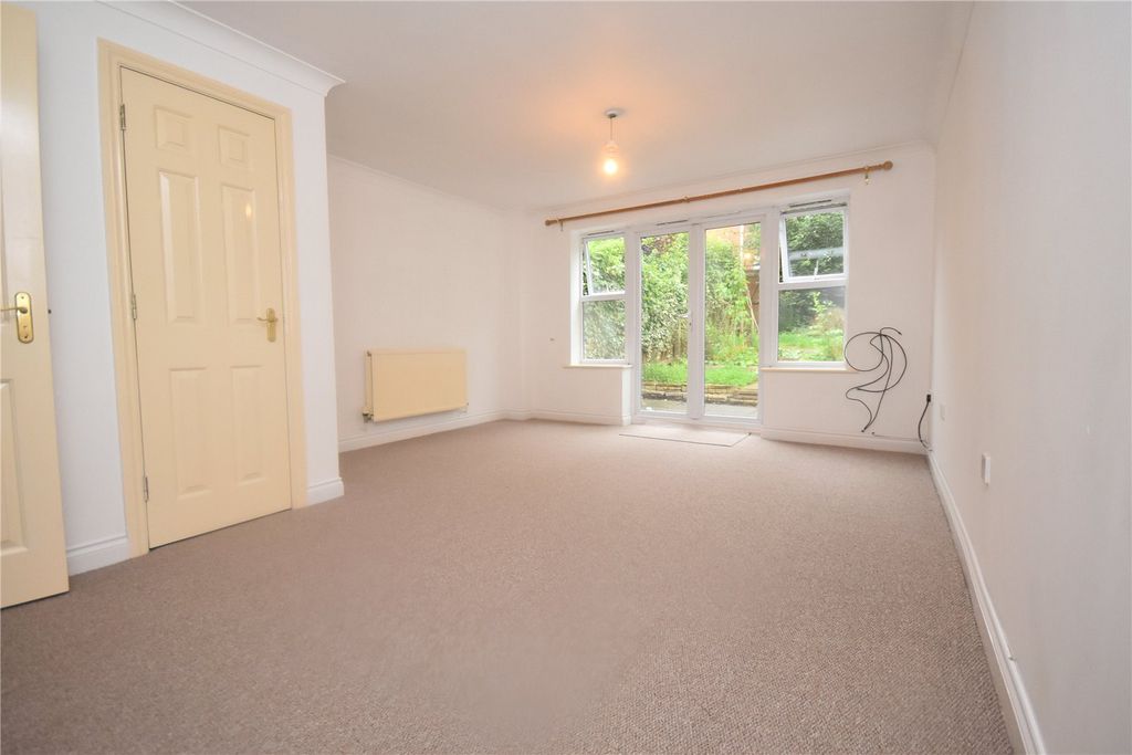 Property photo 3 of 12 Picture No. 17