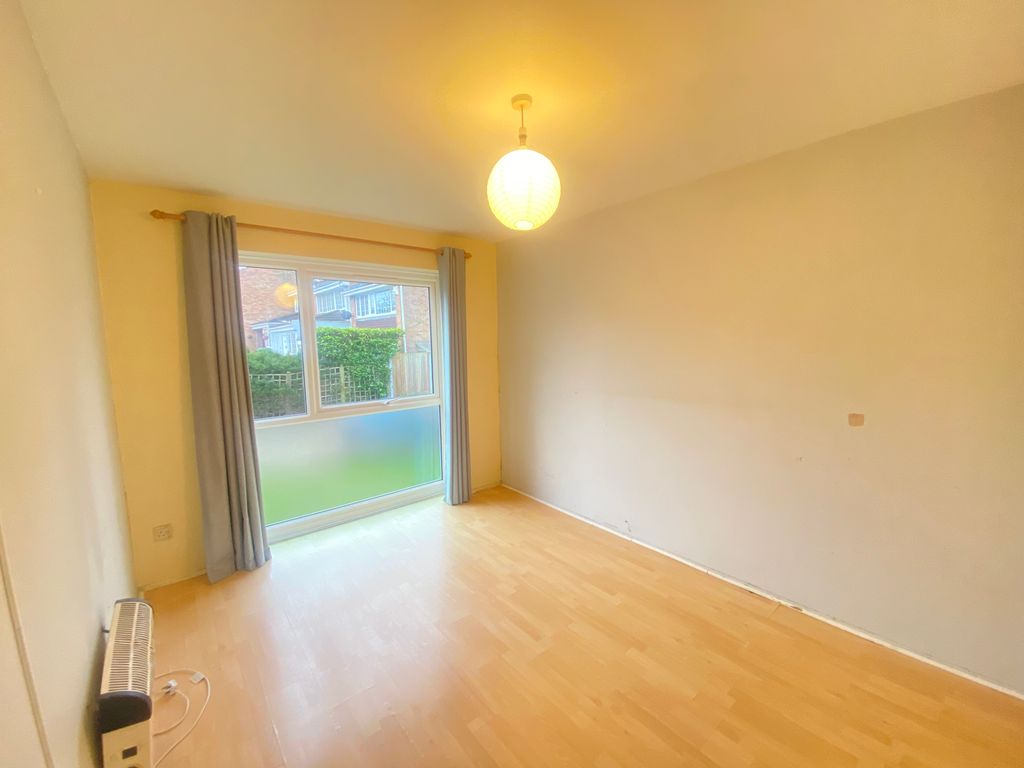 Property photo 3 of 6 Exterior