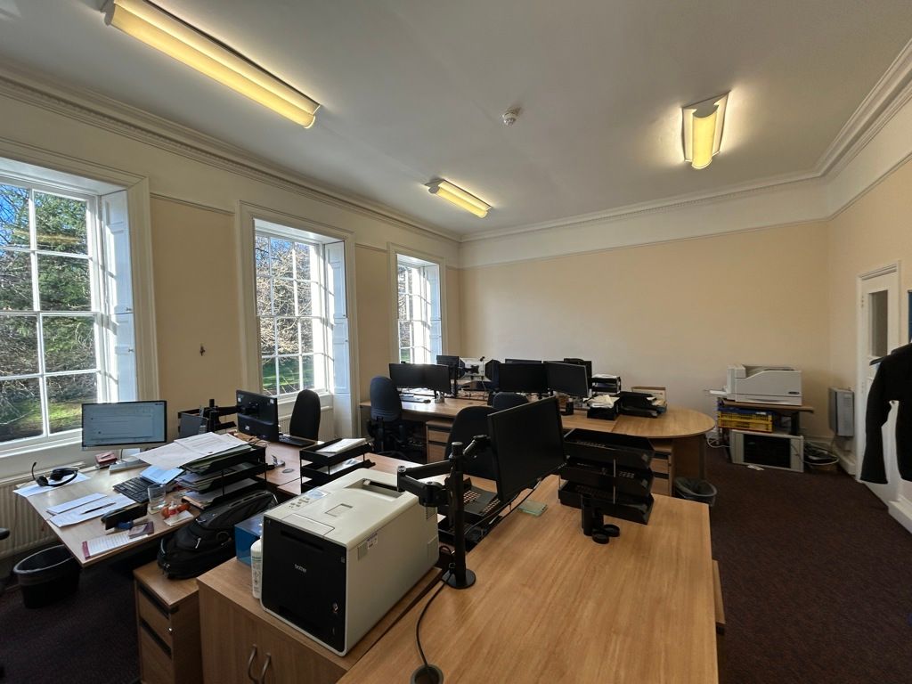 Property photo 3 of 9 Photo 3