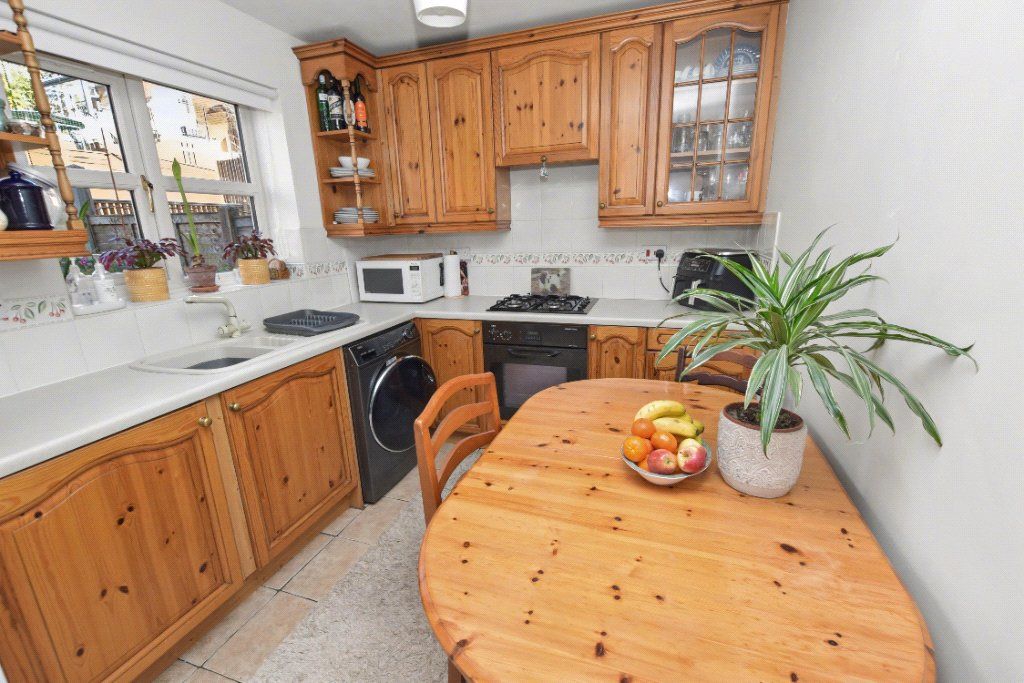 Property photo 3 of 17 Picture No. 10