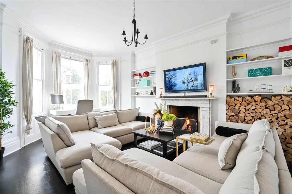 Property photo 3 of 18 Picture No. 10