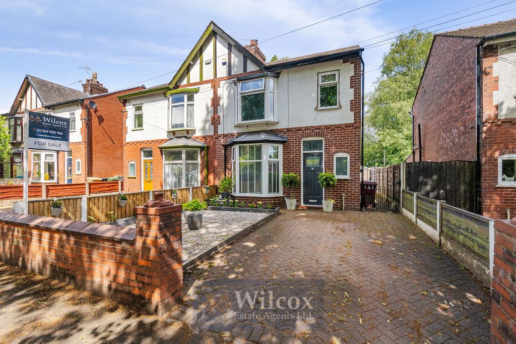Property photo 1 of 27