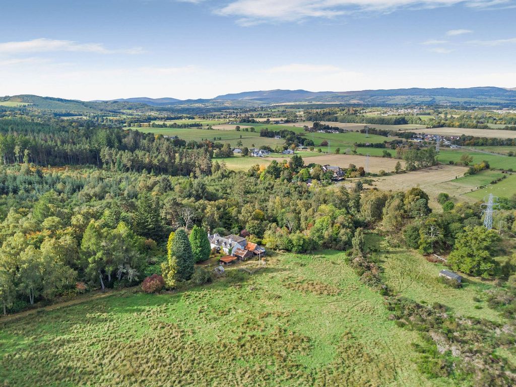 Property photo 3 of 31 Lentran Hill House