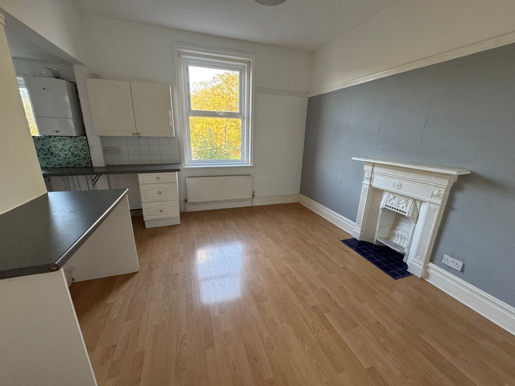 Property photo 3 of 13 52 Meadfoot Lane Dining Room