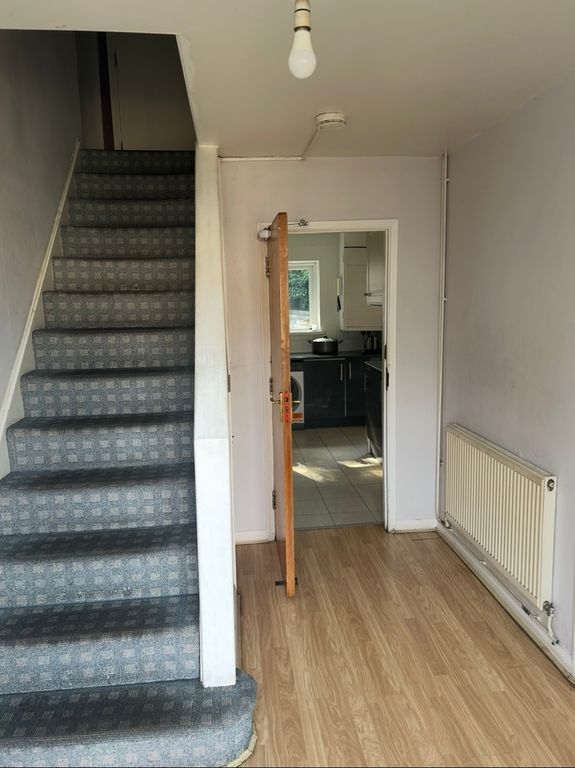 Property photo 3 of 5
