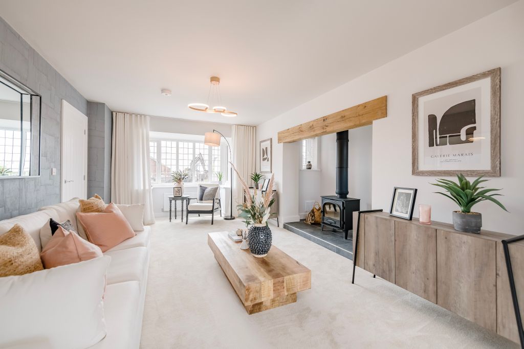 Property photo 3 of 13 Living Room