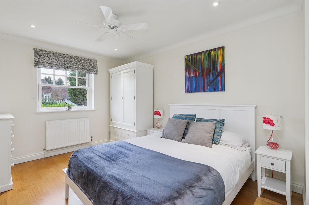 Additional image 19 of 5 bed detached house for saleRuxley Crescent, Claygate, Esher, Surrey KT10