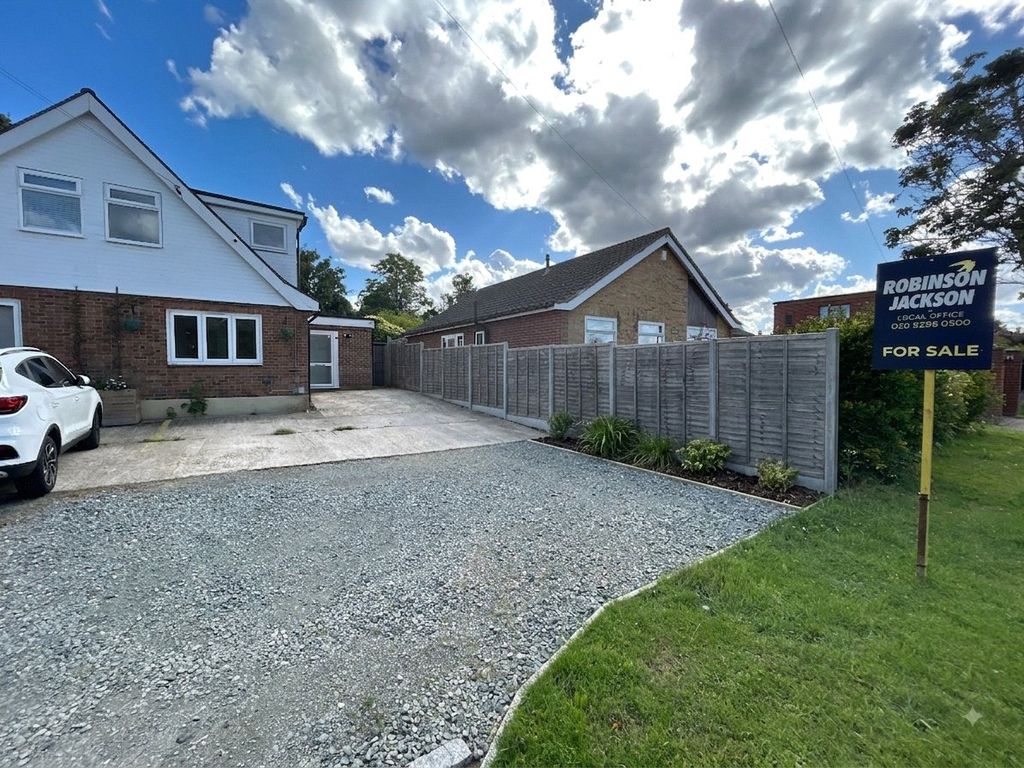 Property photo 1 of 31 Picture No. 44
