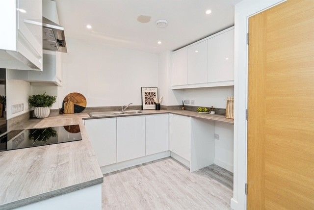 Property photo 3 of 9