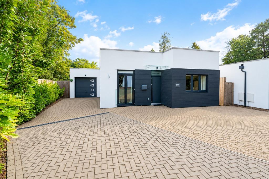 Property photo 1 of 26 1528692 (27).Jpg