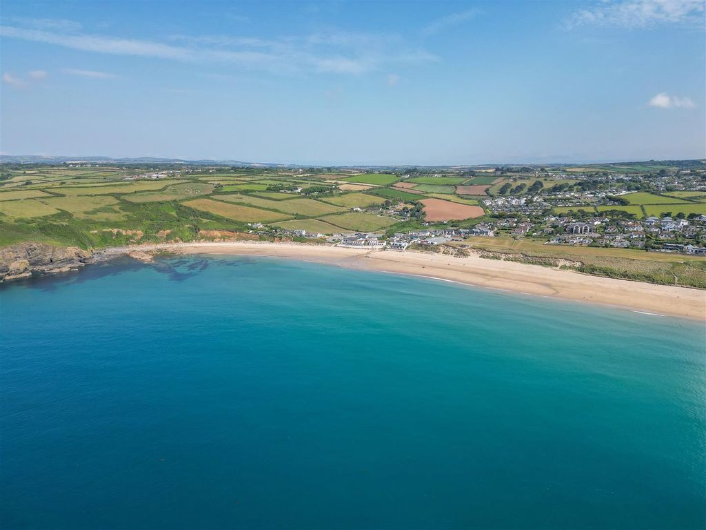Property photo 2 of 29 Praa Sands.Jpg