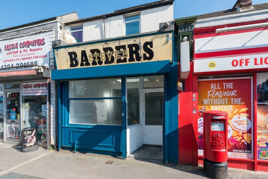 Property photo 1 of 23 Picture No. 21