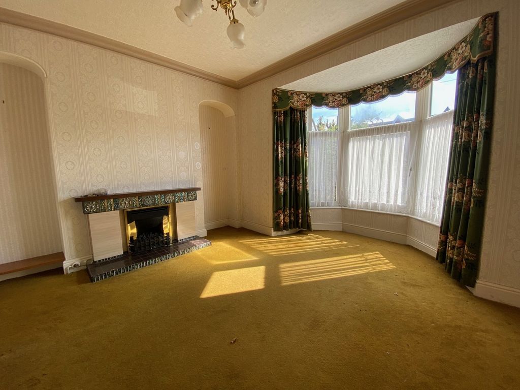 Property photo 2 of 14 Not Specified
