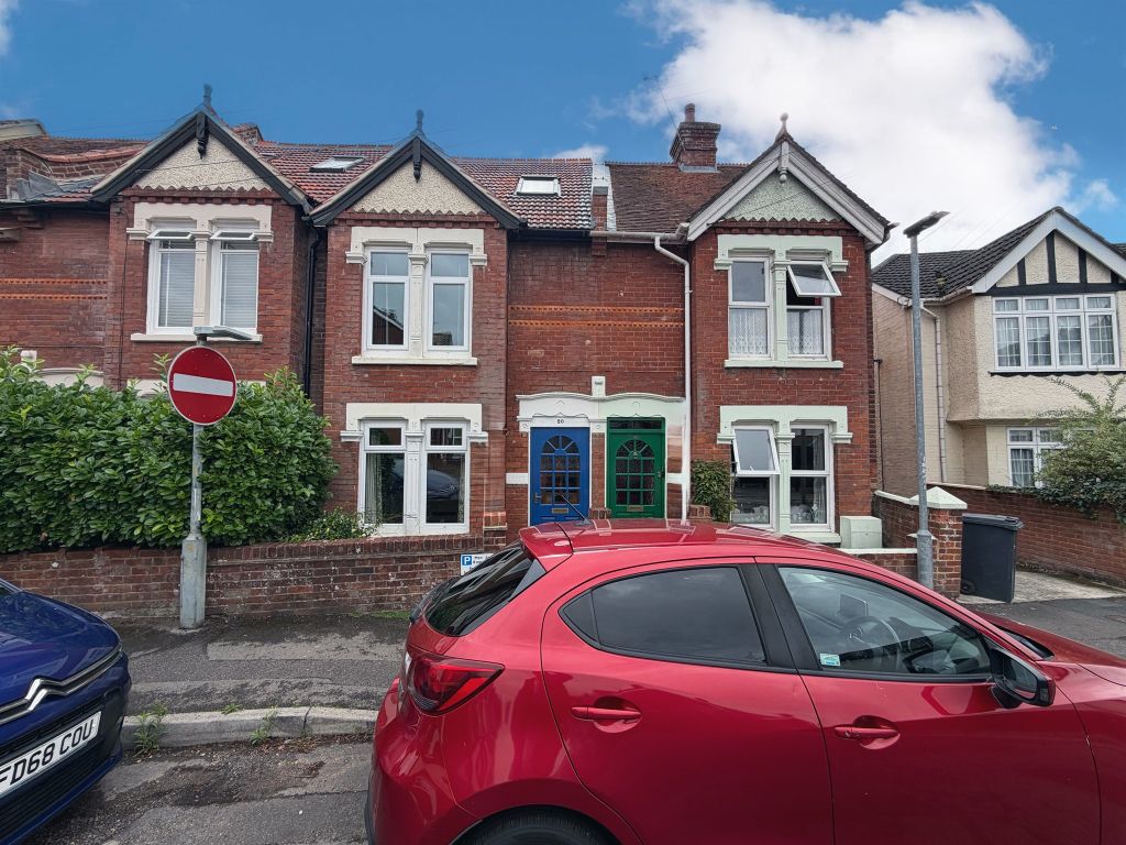 Property photo 1 of 17