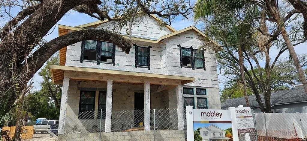 Property photo 1 of 1