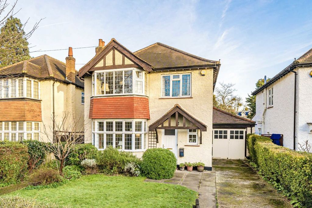 Property photo 1 of 6