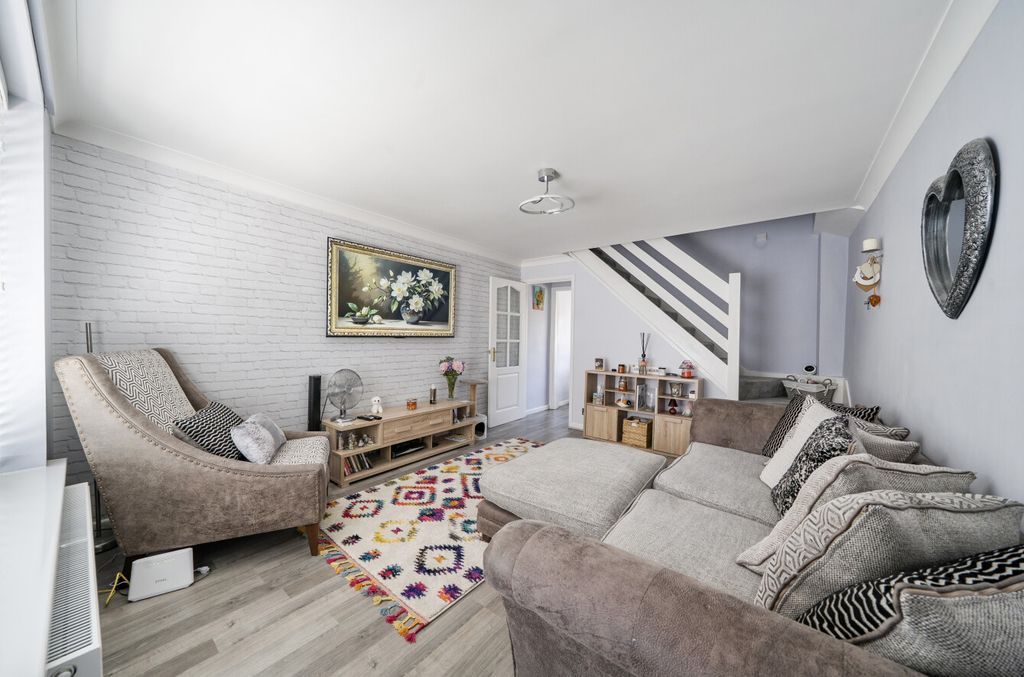 Property photo 3 of 20 1479762-18-6A3Ab4...