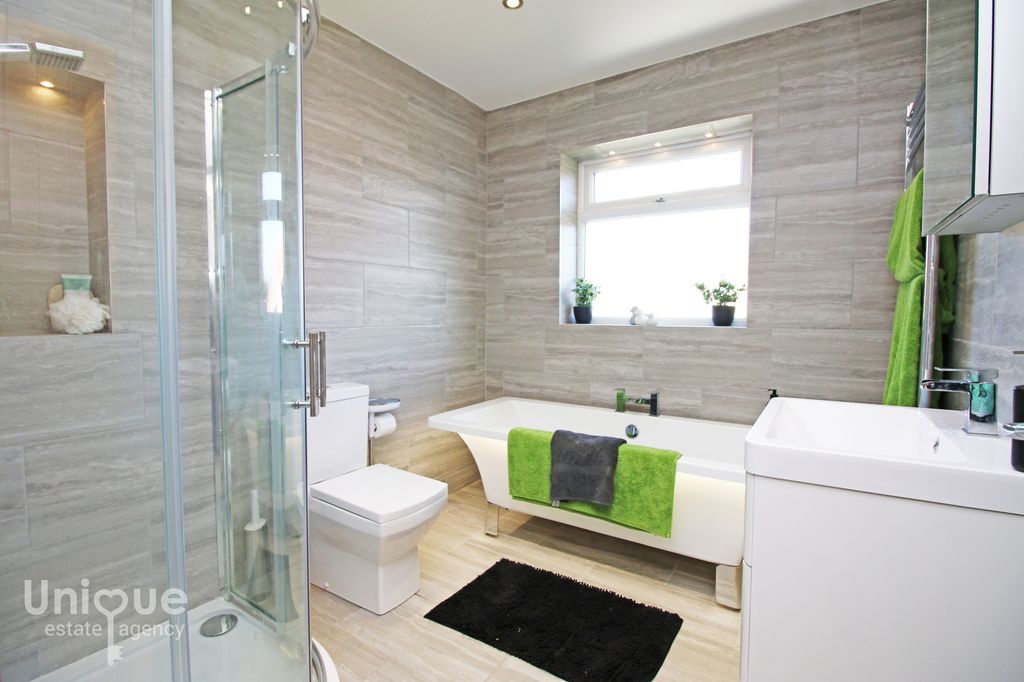 Property photo 1 of 26