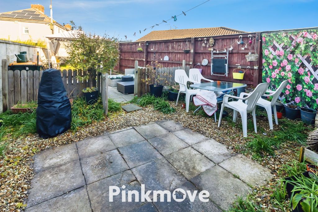 Property photo 2 of 20