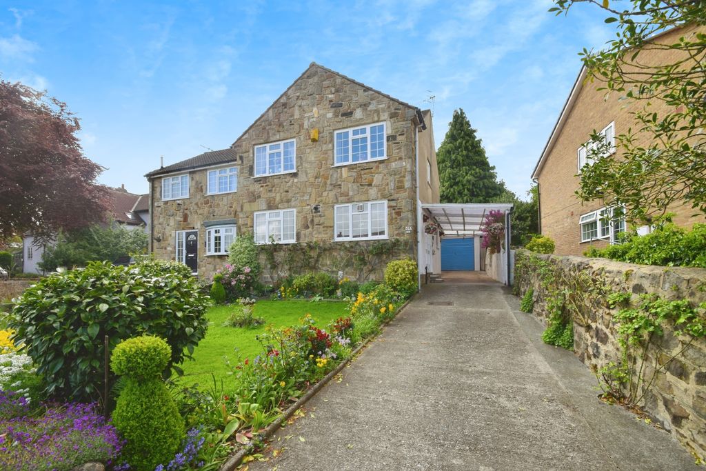 Property photo 1 of 18 c0d60845-Front 201
