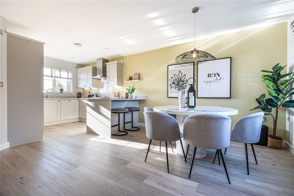 Property photo 2 of 8 Picture No. 06