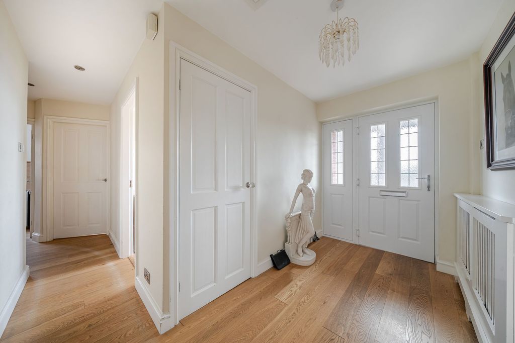 Additional image 8 of 4 bed detached bungalow for saleHolloway Drive, Pershore WR10