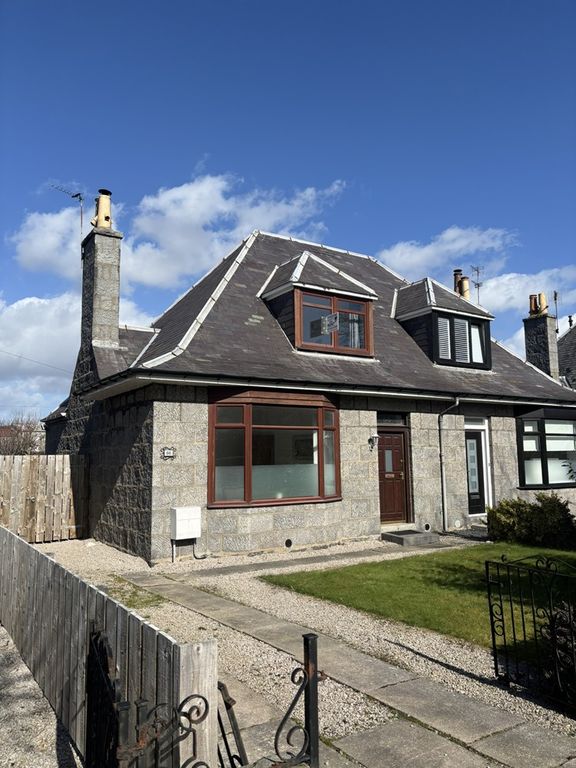 Property photo 1 of 11 66 Cr 11