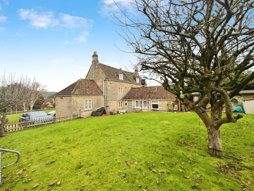 Property photo 1 of 15