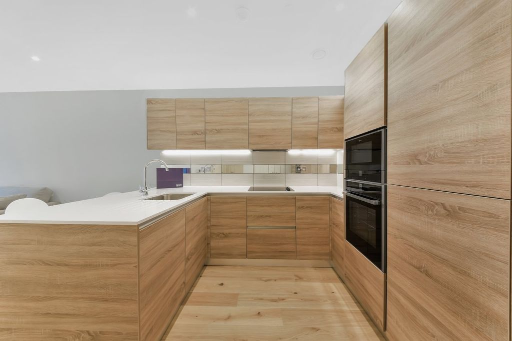 Property photo 2 of 8 Living