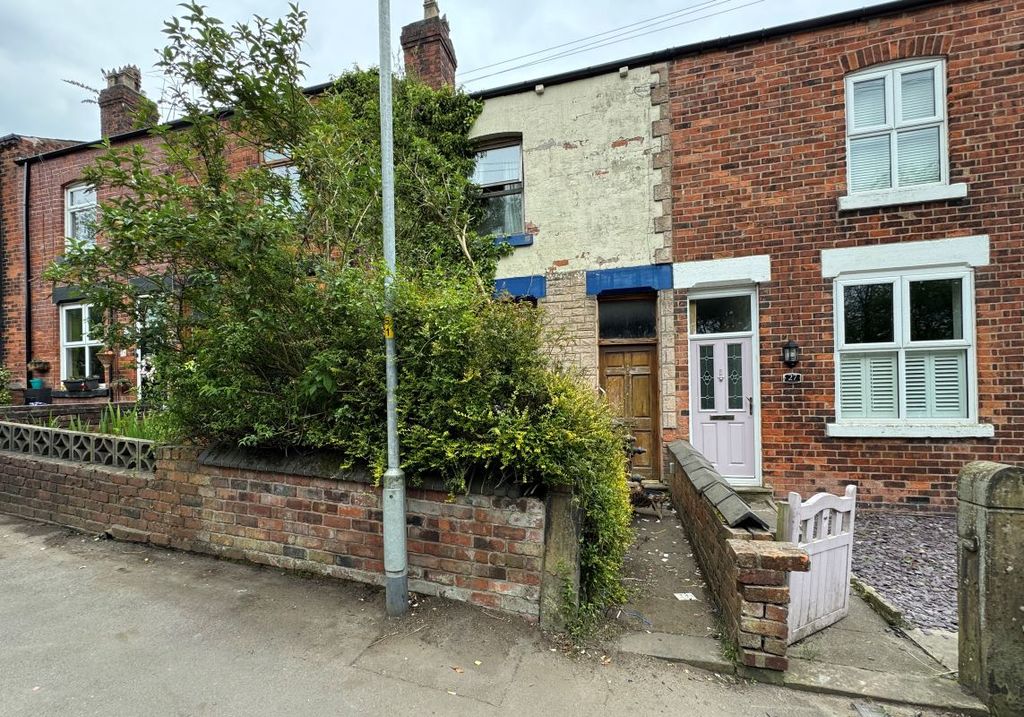 Property photo 1 of 2