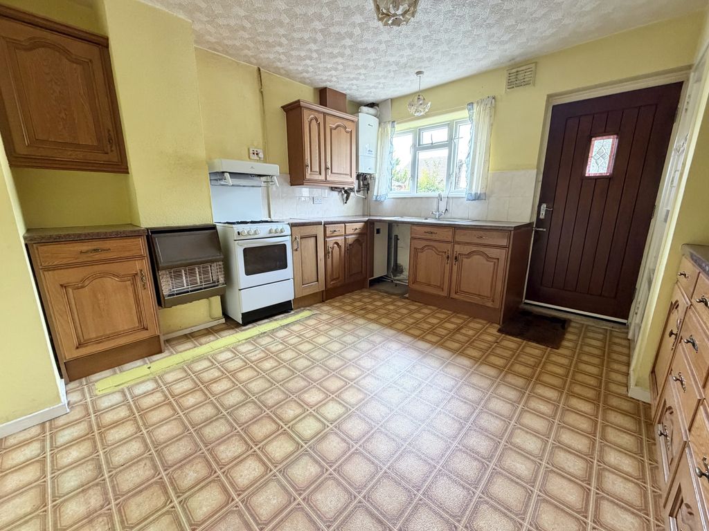 Property photo 2 of 14