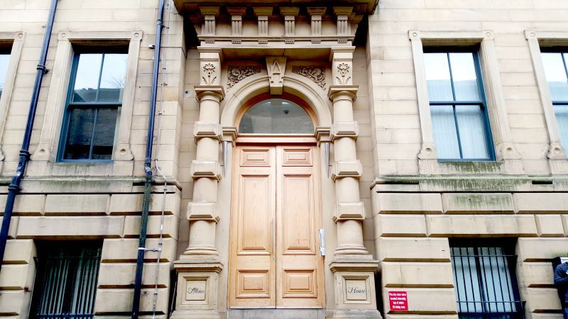 Property photo 1 of 27
