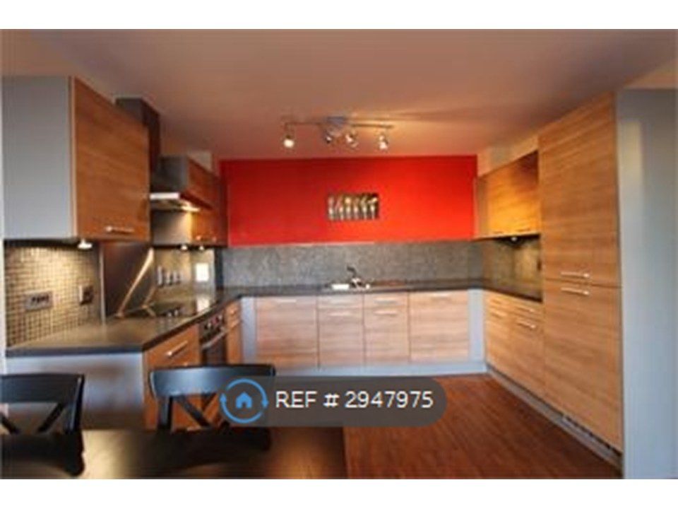 Property photo 1 of 8 Kitchen