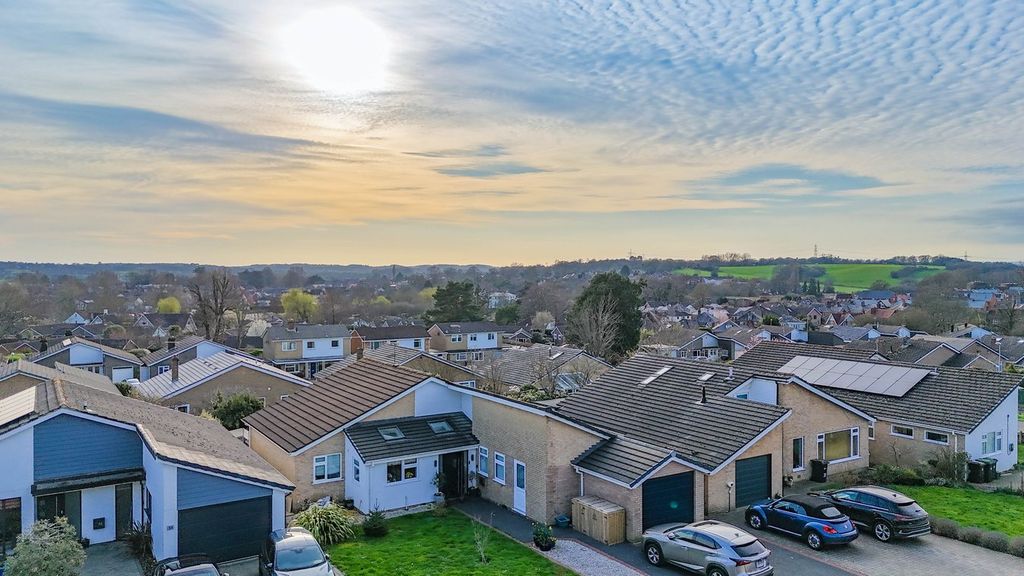 Property photo 2 of 22