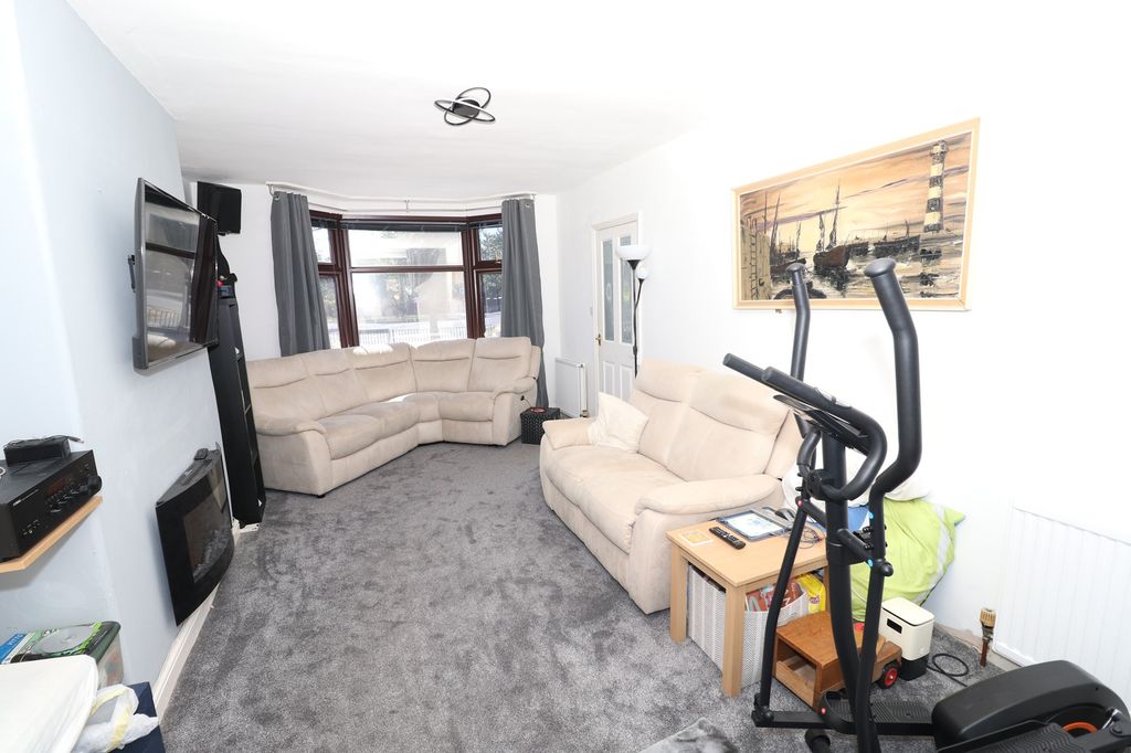 Property photo 2 of 15 Img_7795