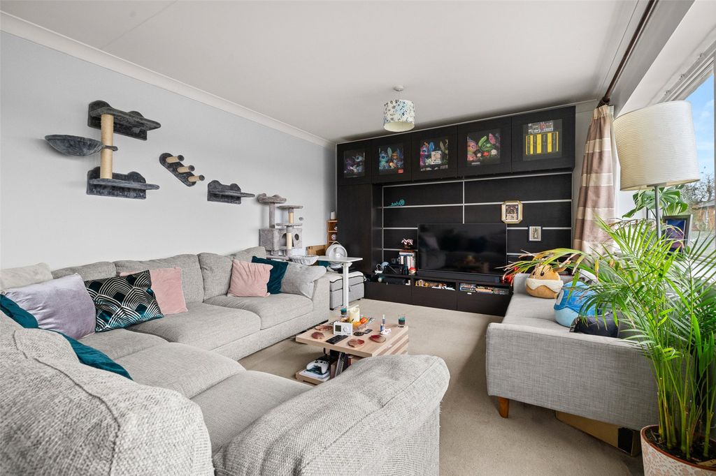 Property photo 2 of 10 Picture No. 03