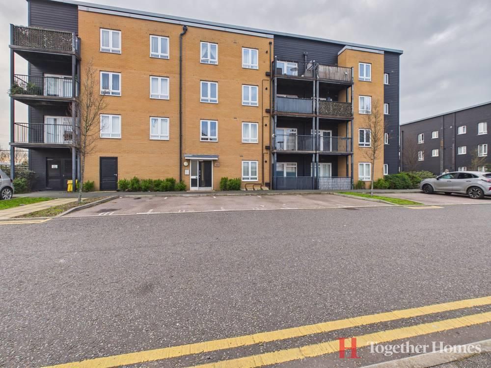 Property photo 1 of 15 Front View