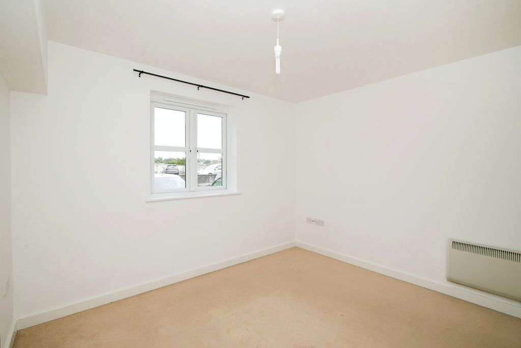Additional image 15 of 1 bed flat for saleCollege Hill, Penryn, Cornwall TR10