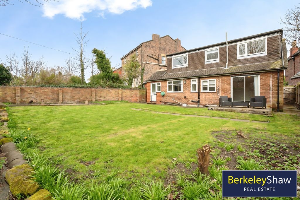 Property photo 2 of 31 Pbox-Img.Jpg