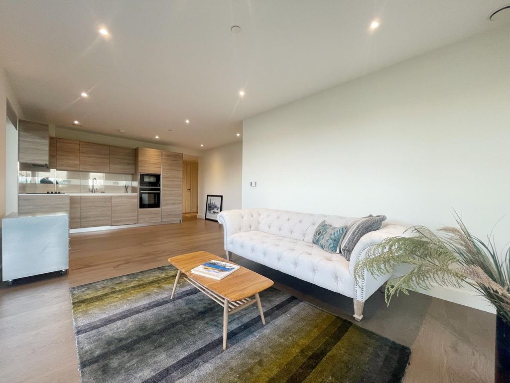 Property photo 1 of 10 Two Bedroom Apartment To Rent