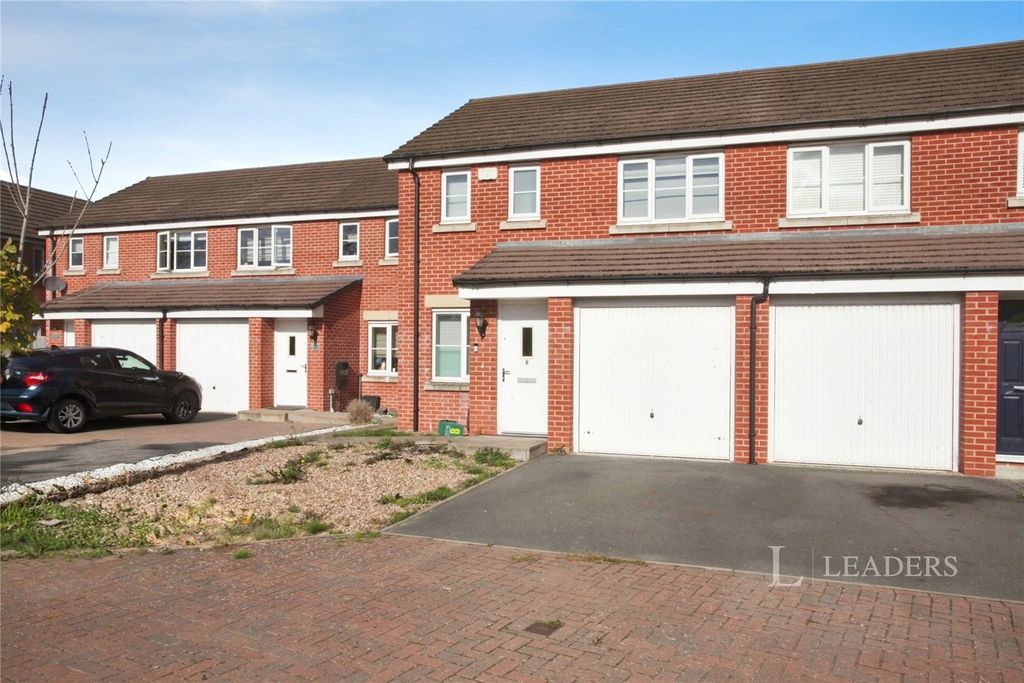 Property photo 1 of 12 External