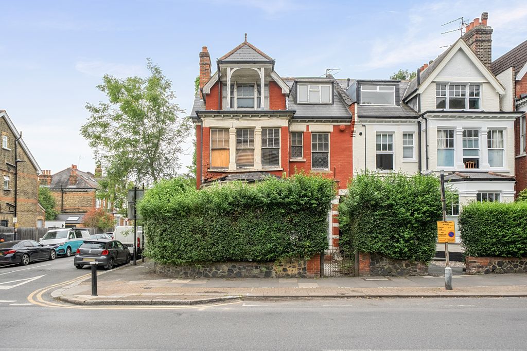 Property photo 1 of 16