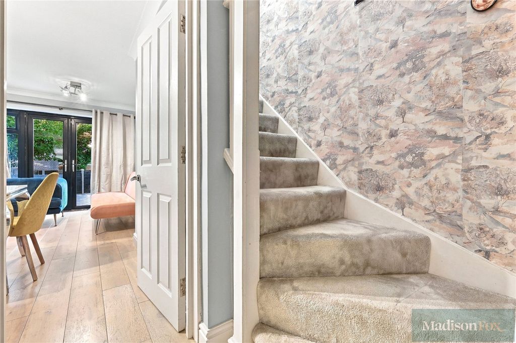 Property photo 2 of 18 Picture No. 07